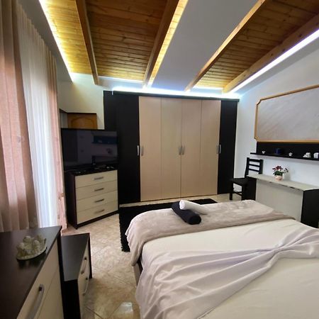 Vila Katalea Gjirokastër Extérieur photo