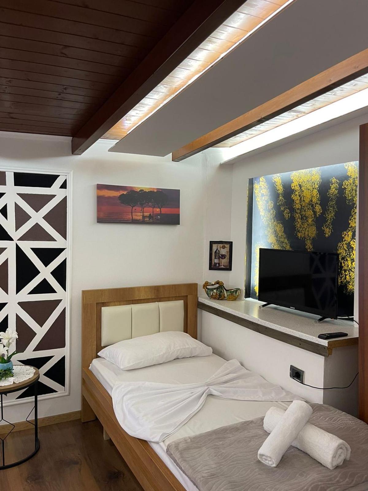 Vila Katalea Gjirokastër Extérieur photo