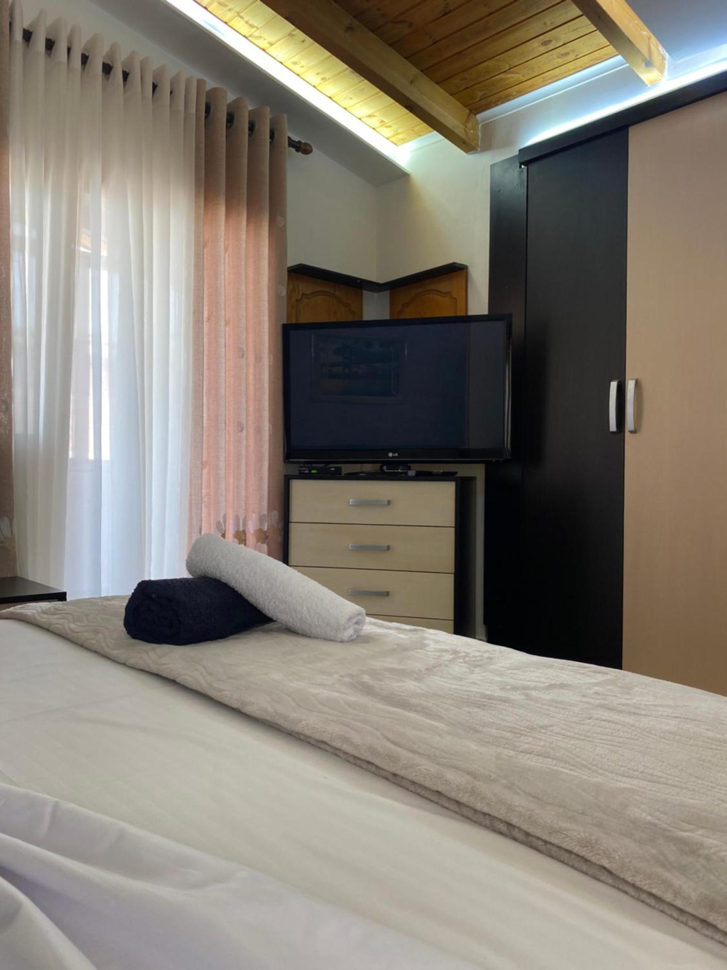 Vila Katalea Gjirokastër Extérieur photo