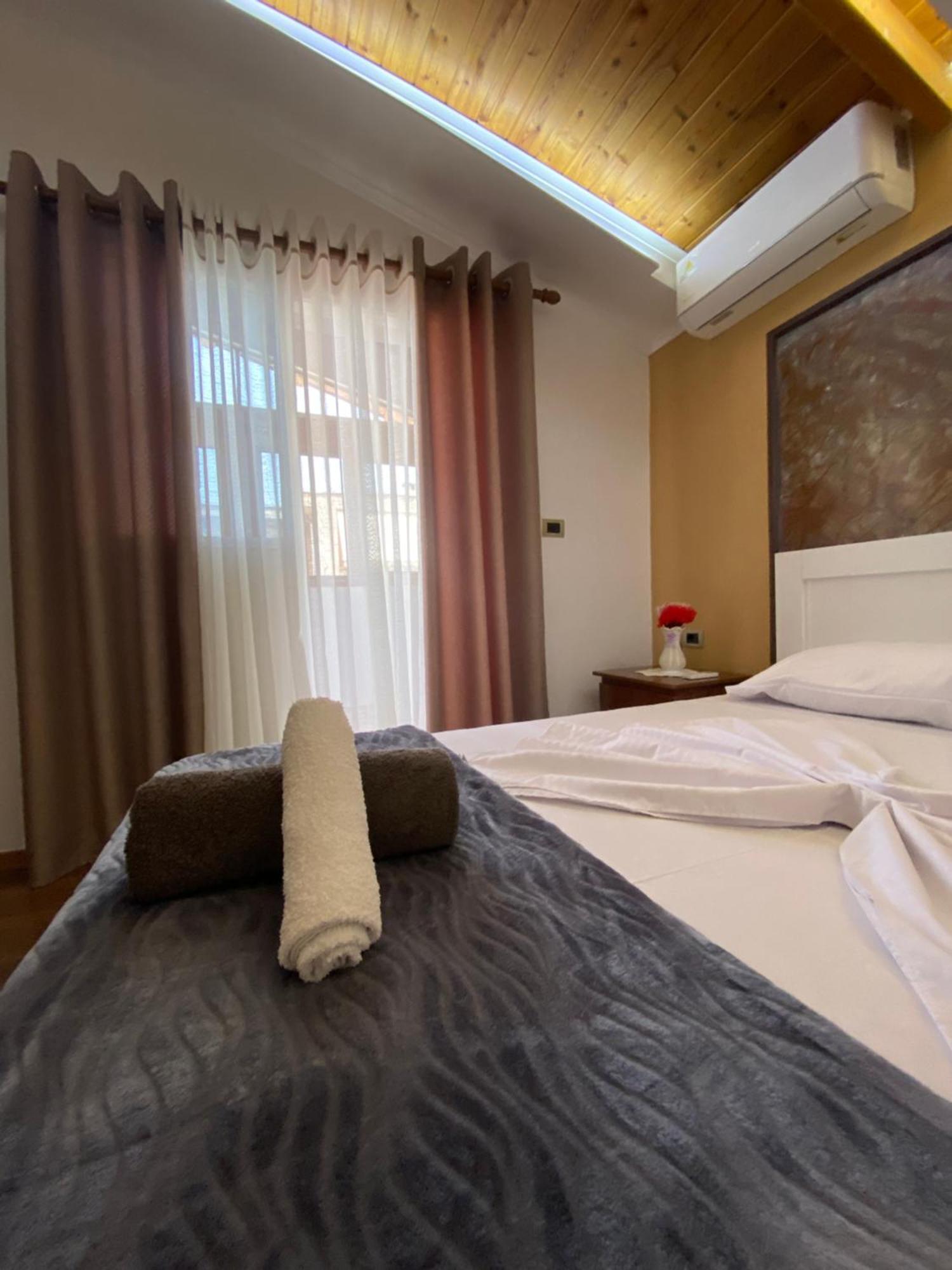 Vila Katalea Gjirokastër Extérieur photo