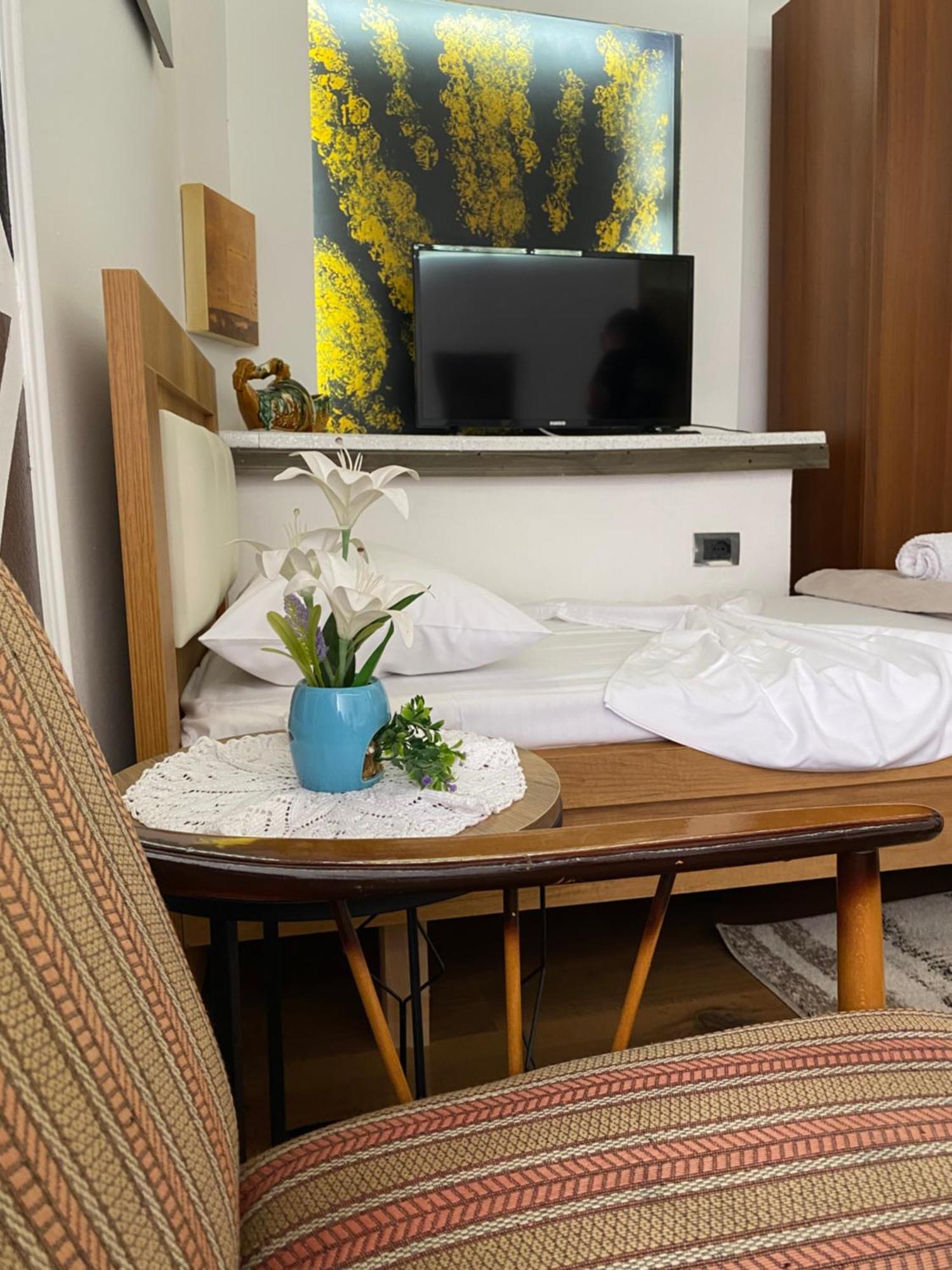 Vila Katalea Gjirokastër Extérieur photo